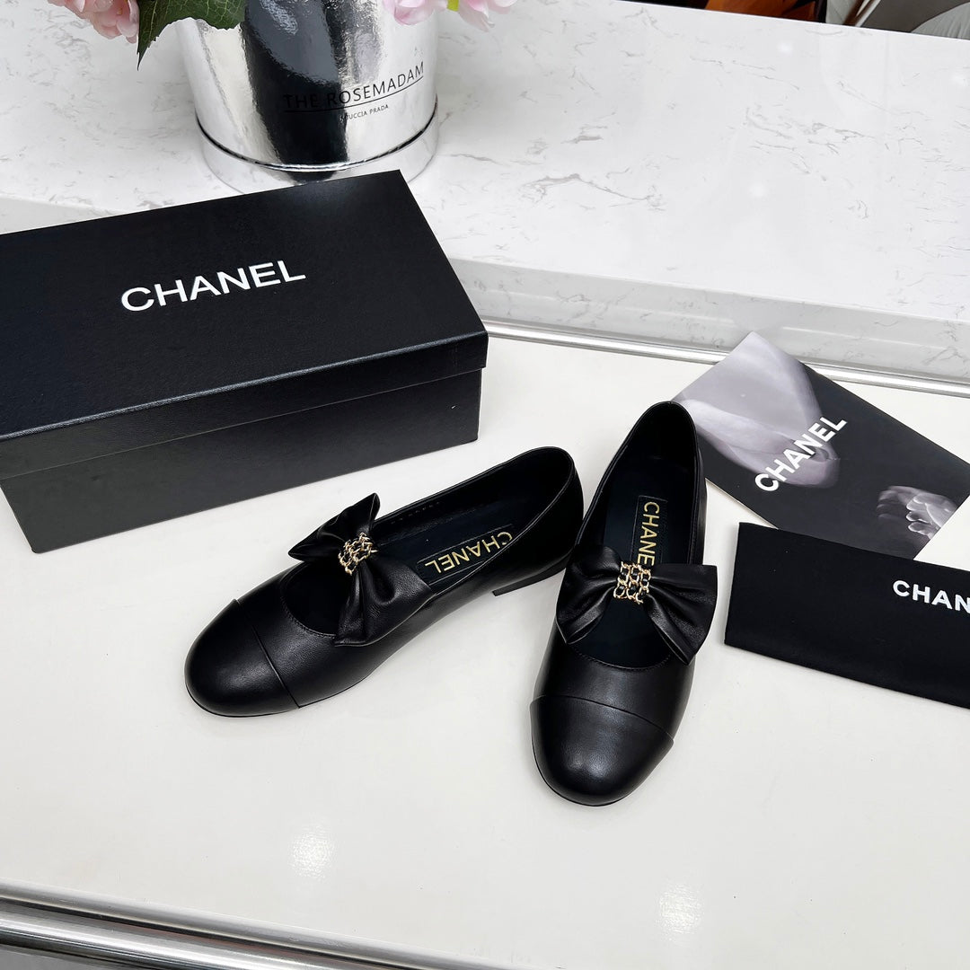 CHANEL 25S MARY JANES IN BLACK CALFSKIN WITH BOW GOLD HARDWRE
